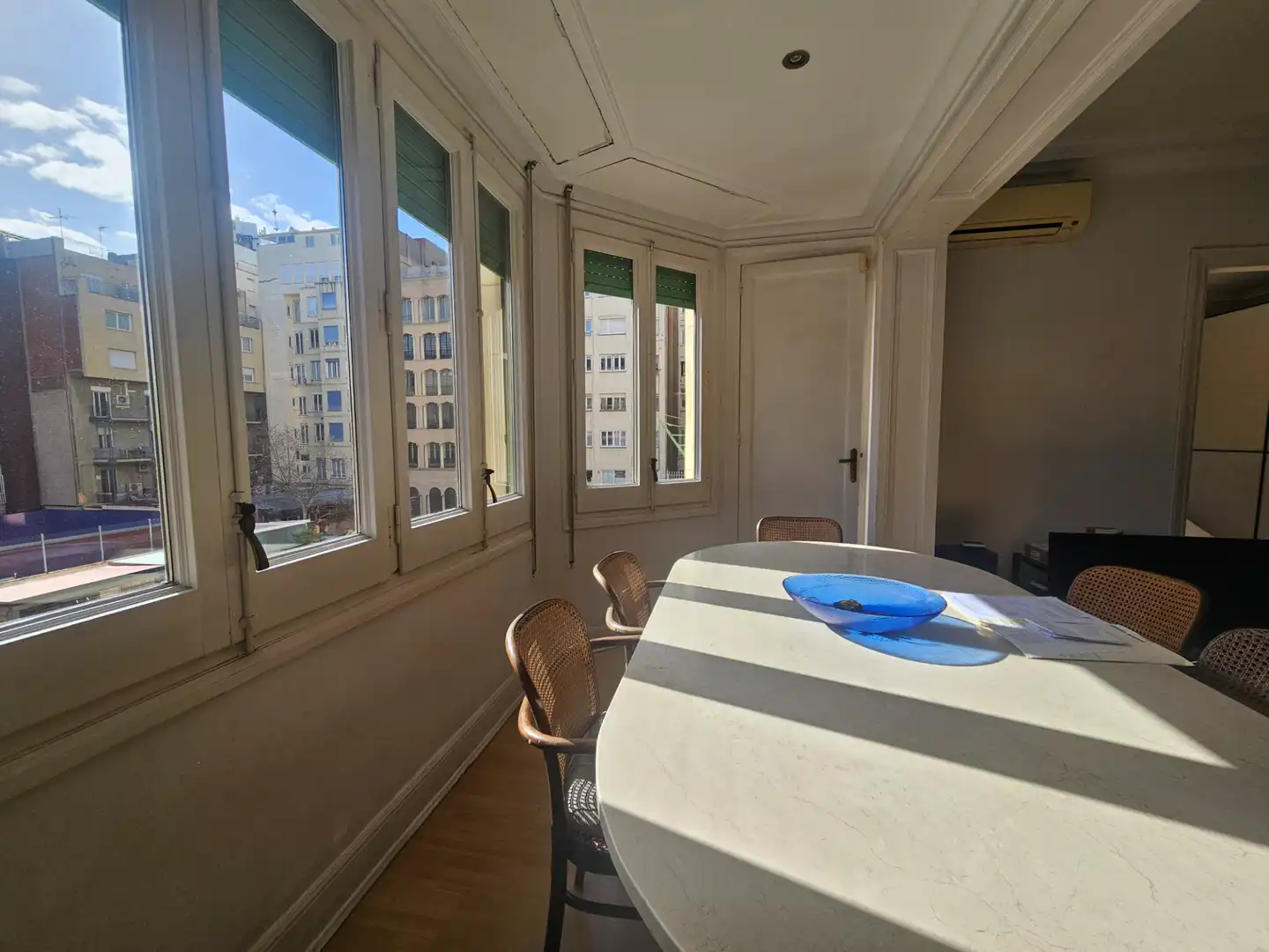 Appartamento con terrazza in vendita a Carrer d'Aragó, imagen 6