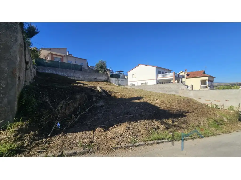 Wohnbaugrundstück zum Verkauf in Calle Pi (Parellada)
