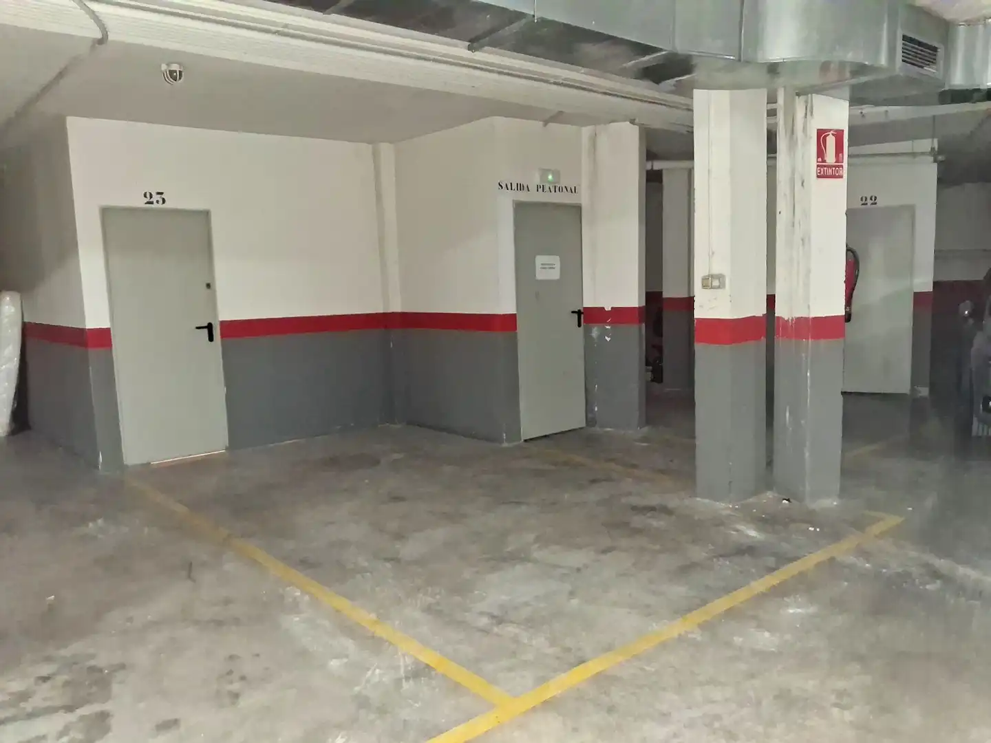 Parking de Casa adosada en venta en Osera de Ebro con Calefacción, Parquet y Terraza