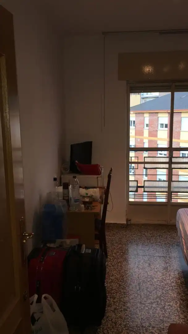 Dormitori de Pis en venda en Ponferrada amb Calefacció, Terrassa i Traster