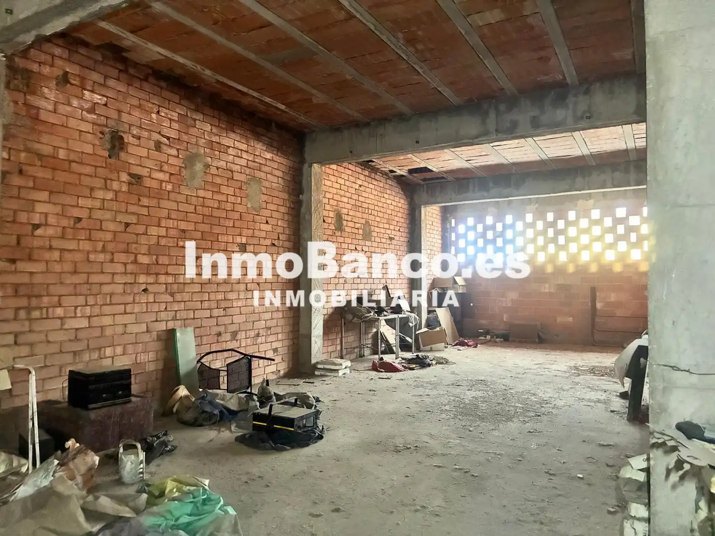 Commercial properties for sale in La Pobla Llarga  with Terrace