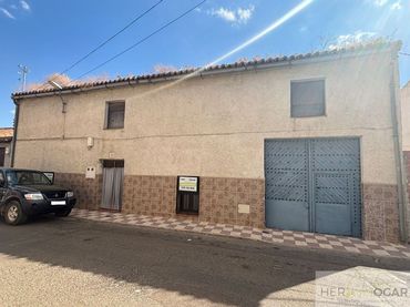 Casa con giardino in vendita a Romero