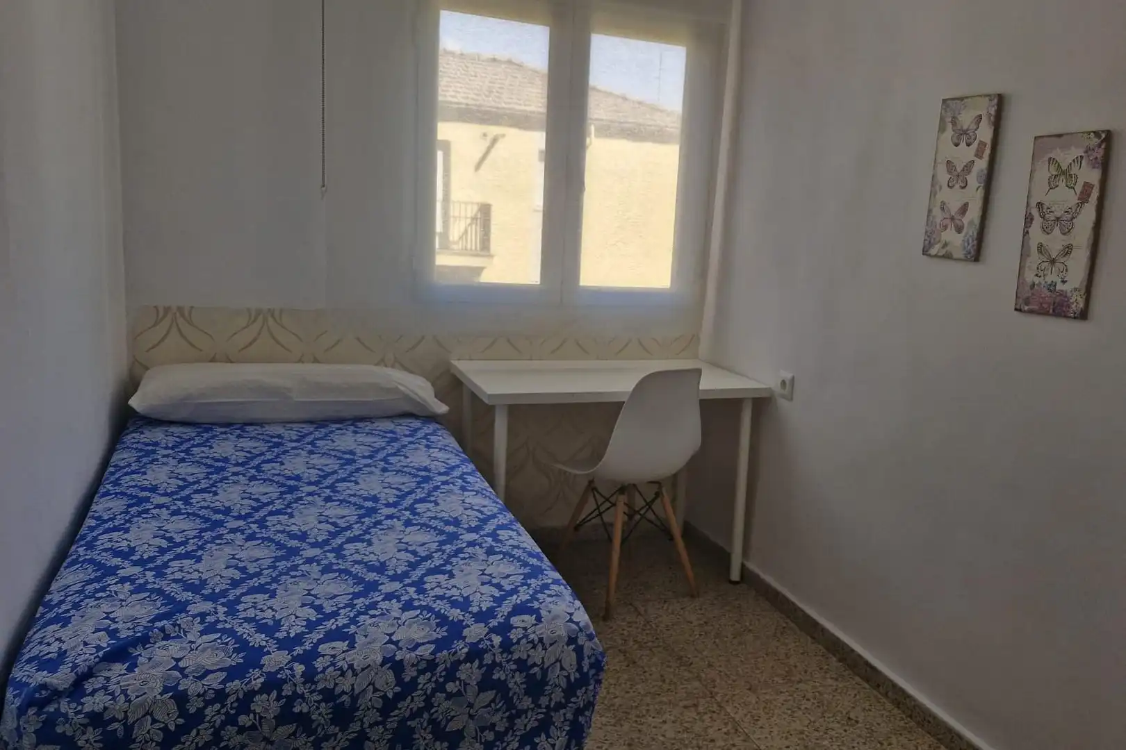 Bedroom of Flat for rent in Granada  with Furnished and Balcony