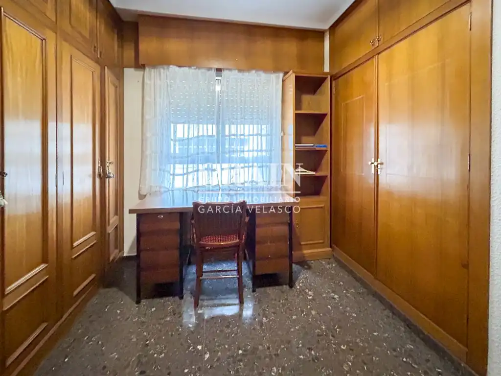 Dormitori de Pis en venda en Albacete amb Calefacció, Parquet i Traster