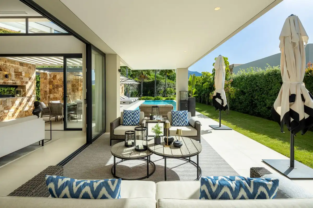 Chalet con piscina en venta en Nueva Andalucía, imagen 5