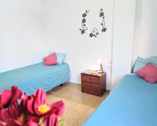 Bedroom of Flat to share in  Valencia Capital  with Heating, Furnished and Washing machine