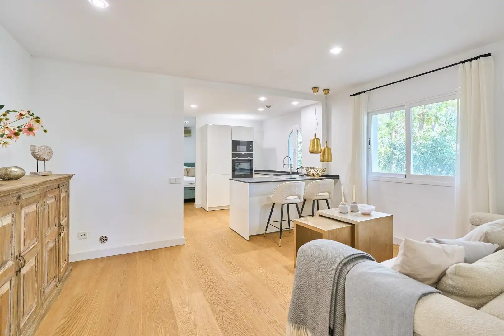 Cuina de Casa o xalet en venda en  Palma de Mallorca amb Aire condicionat, Jardí privat i Parquet