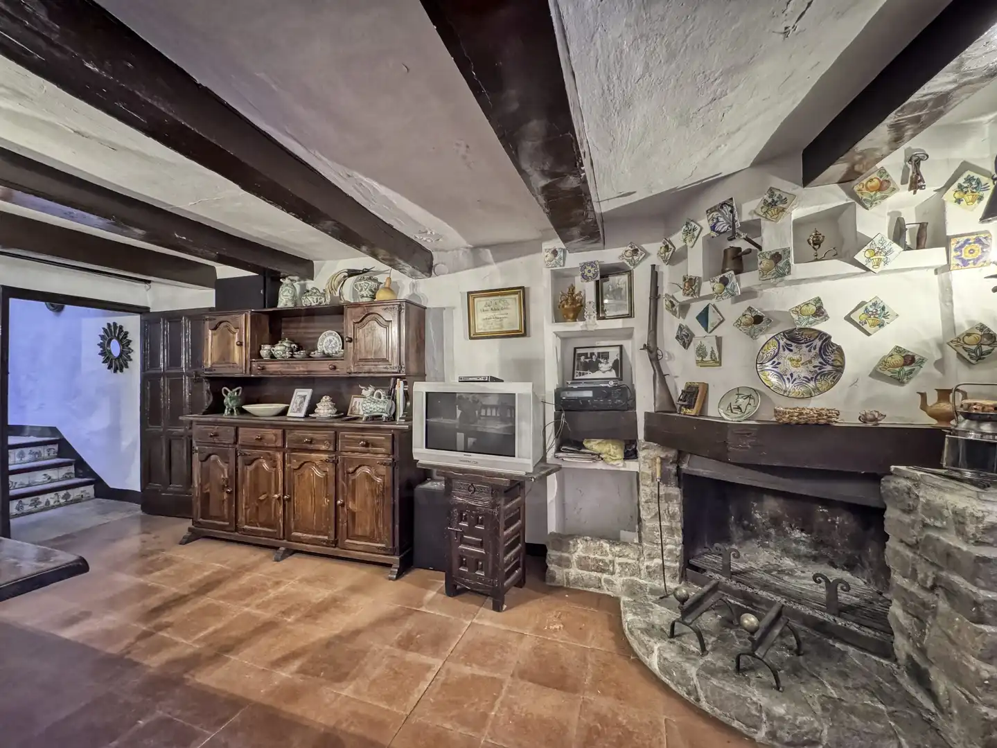 Sala d'estar de Finca rústica en venda en Rubielos de Mora, Teruel