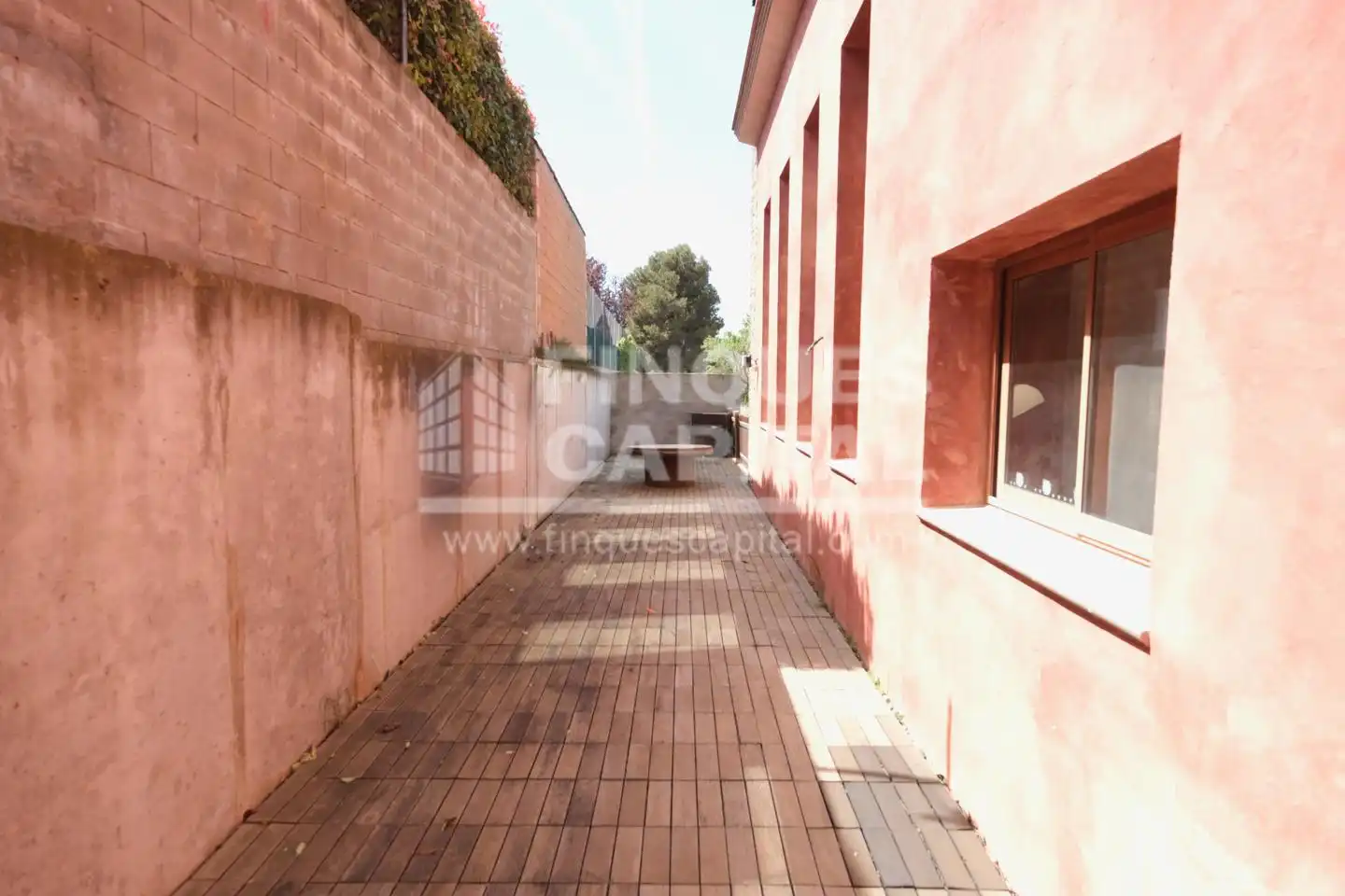 Vista exterior de Casa o xalet en venda en Ulldemolins amb Jardí privat i Parquet