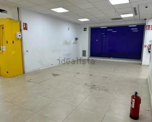 Premises to rent in  Sevilla Capital  with Air Conditioner