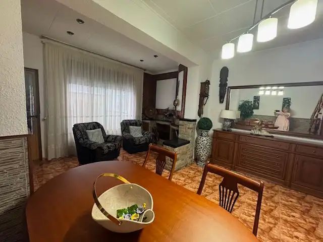 Casa adosada en venta en Carrer Jacint Verdaguer, Casc Antic
