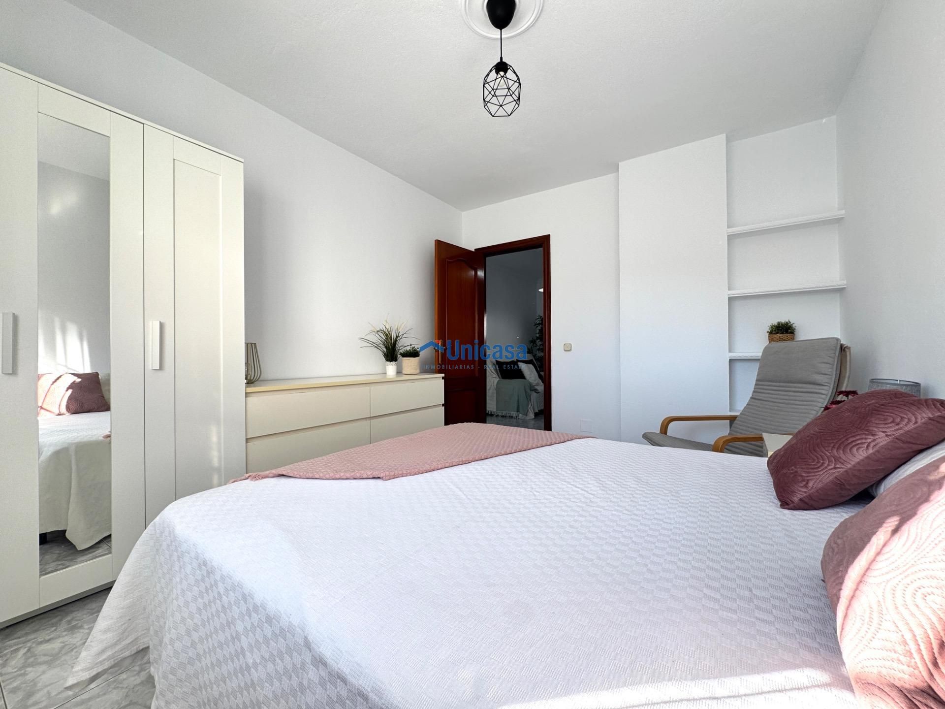 Flat for sale in Calle de la Altisidora, Fuente Alegre - El Chaparral - Los Morales