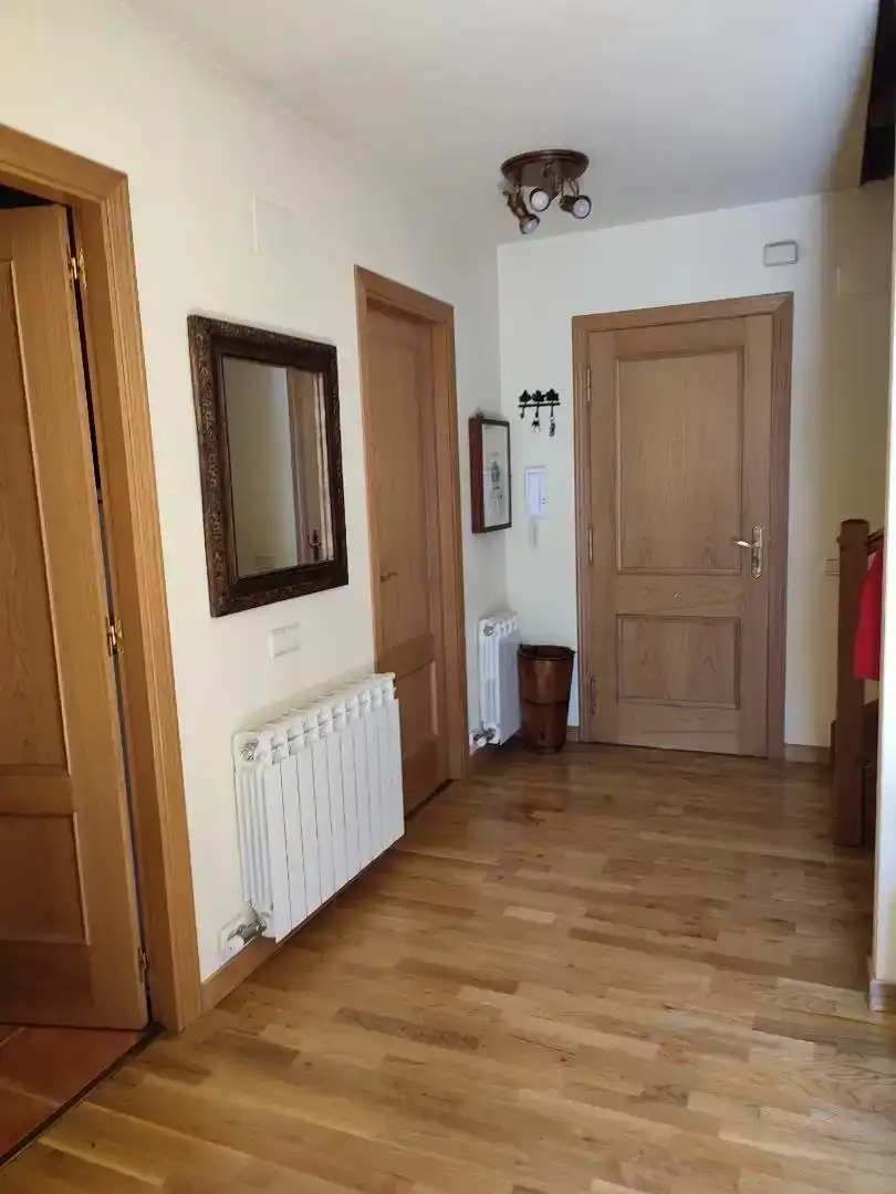 Dúplex en venda en Alt Àneu amb Balcó