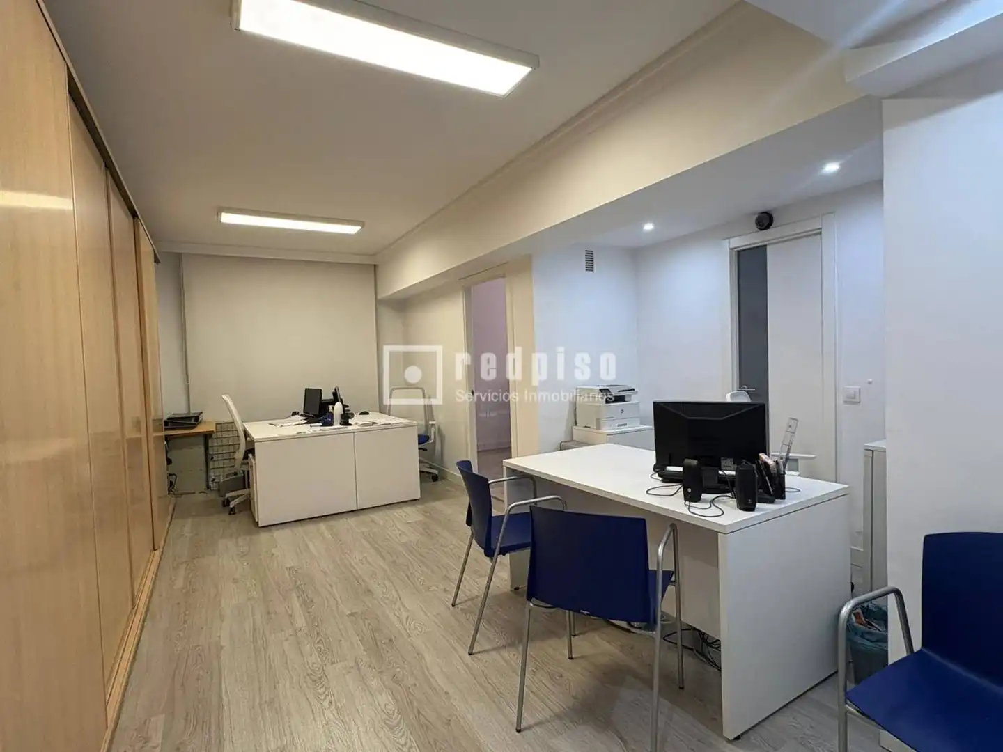Office space with lift to rent in de los Mostenses