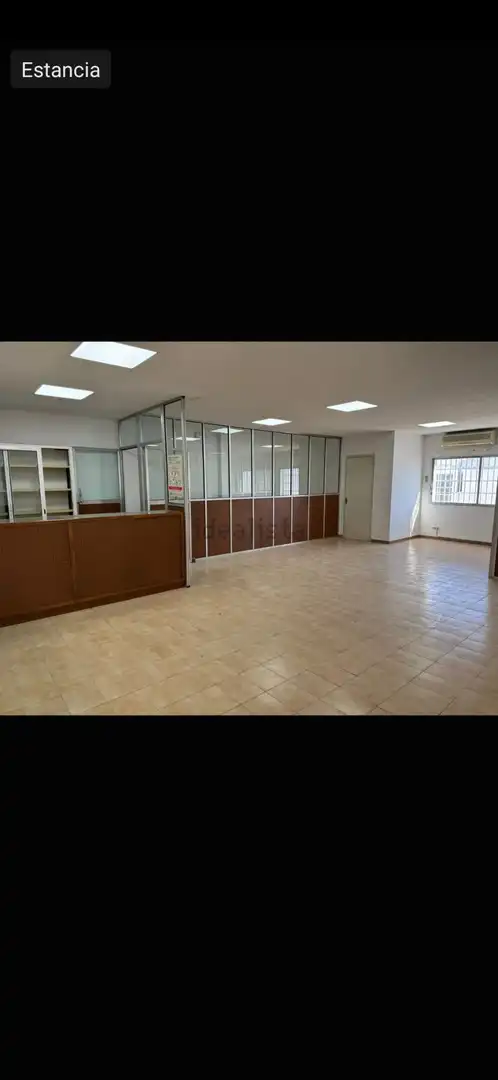 Nau industrial de lloguer en Tarragona