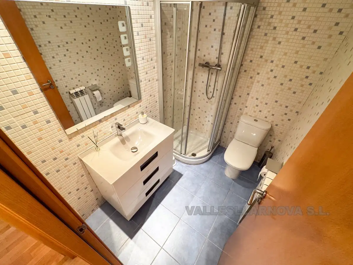 Baño de Piso en venta en Parets del Vallès con Calefacción, Jardín privado y Parquet