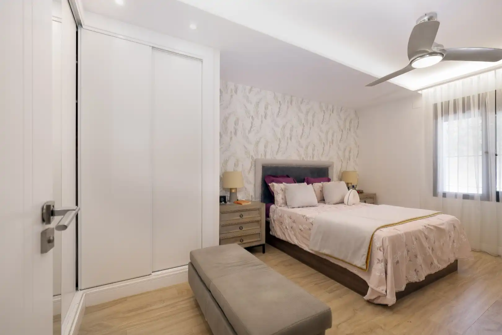 Habitación de Casa o chalet en venta en Marbella con Aire acondicionado, Calefacción y Jardín privado