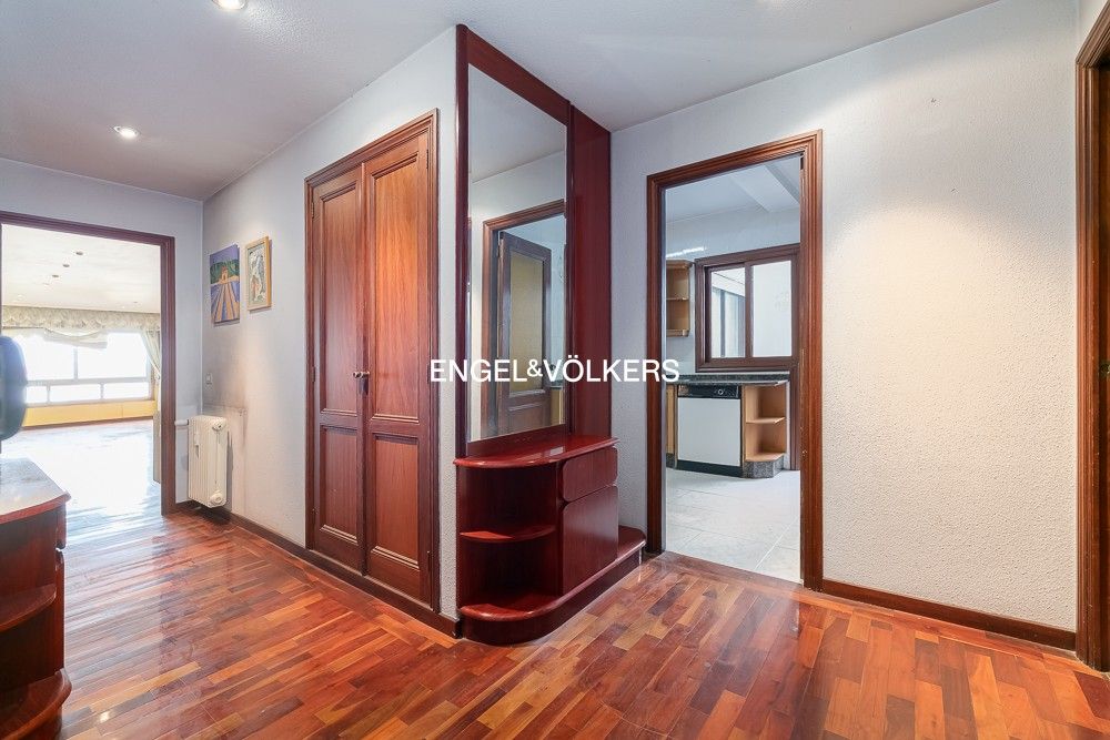 Apartment to rent in Vigo   with Heating, Parquet flooring and Storage room