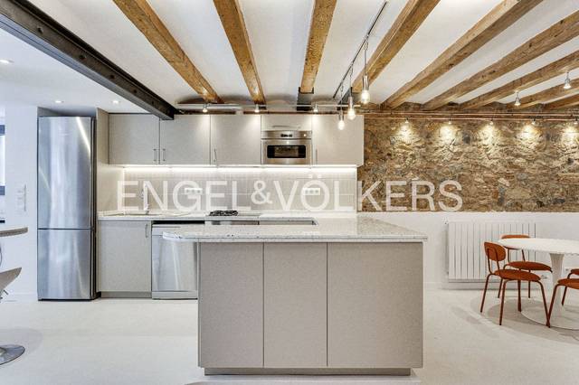 Piso en Alquiler en Vila de Gràcia