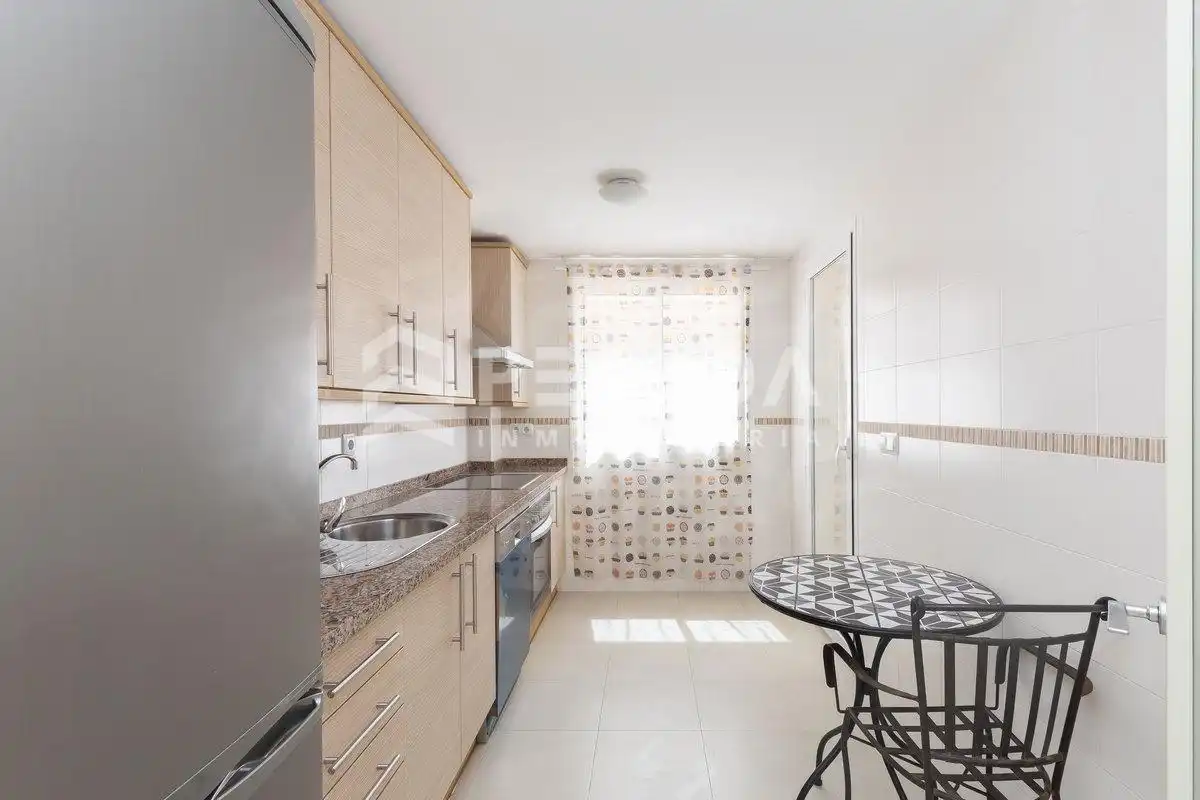 Kitchen of Apartments for sale in Roquetas de Mar  with Air Conditioner, Private garden and Terrace