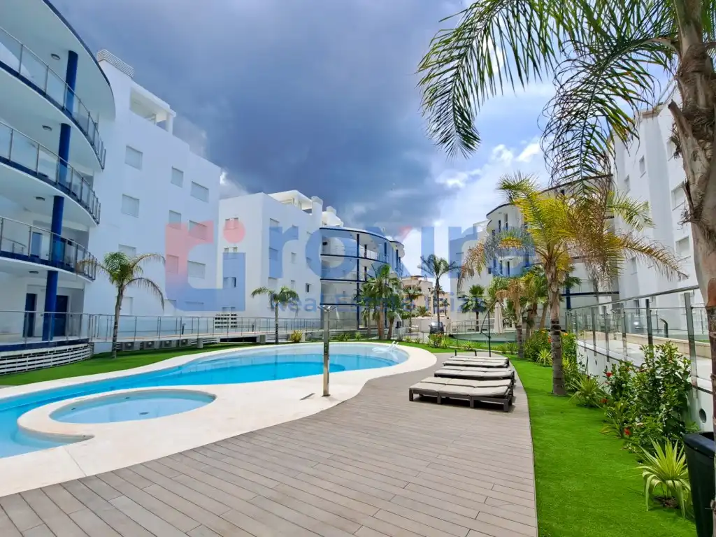Vista exterior de Planta baja en venta en Sant Josep de sa Talaia con Aire acondicionado, Jardín privado y Terraza