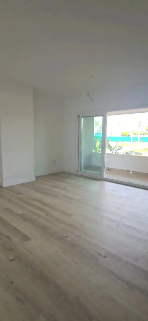 Dormitori de Apartament en venda en Marbella amb Aire condicionat, Calefacció i Terrassa