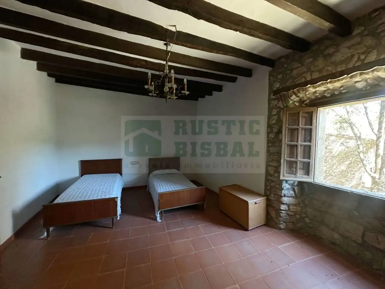 Habitación de Finca rústica en venta en Serinyà con Jardín privado, Terraza y Piscina