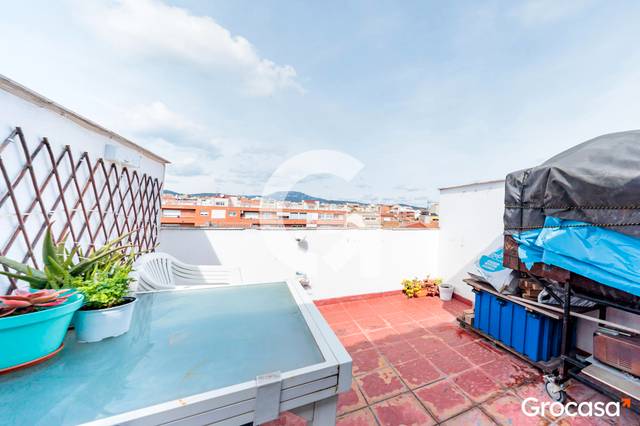 Dúplex en Venta en CL POETESSA CAPARA,DE LA en Sant Pere Nord