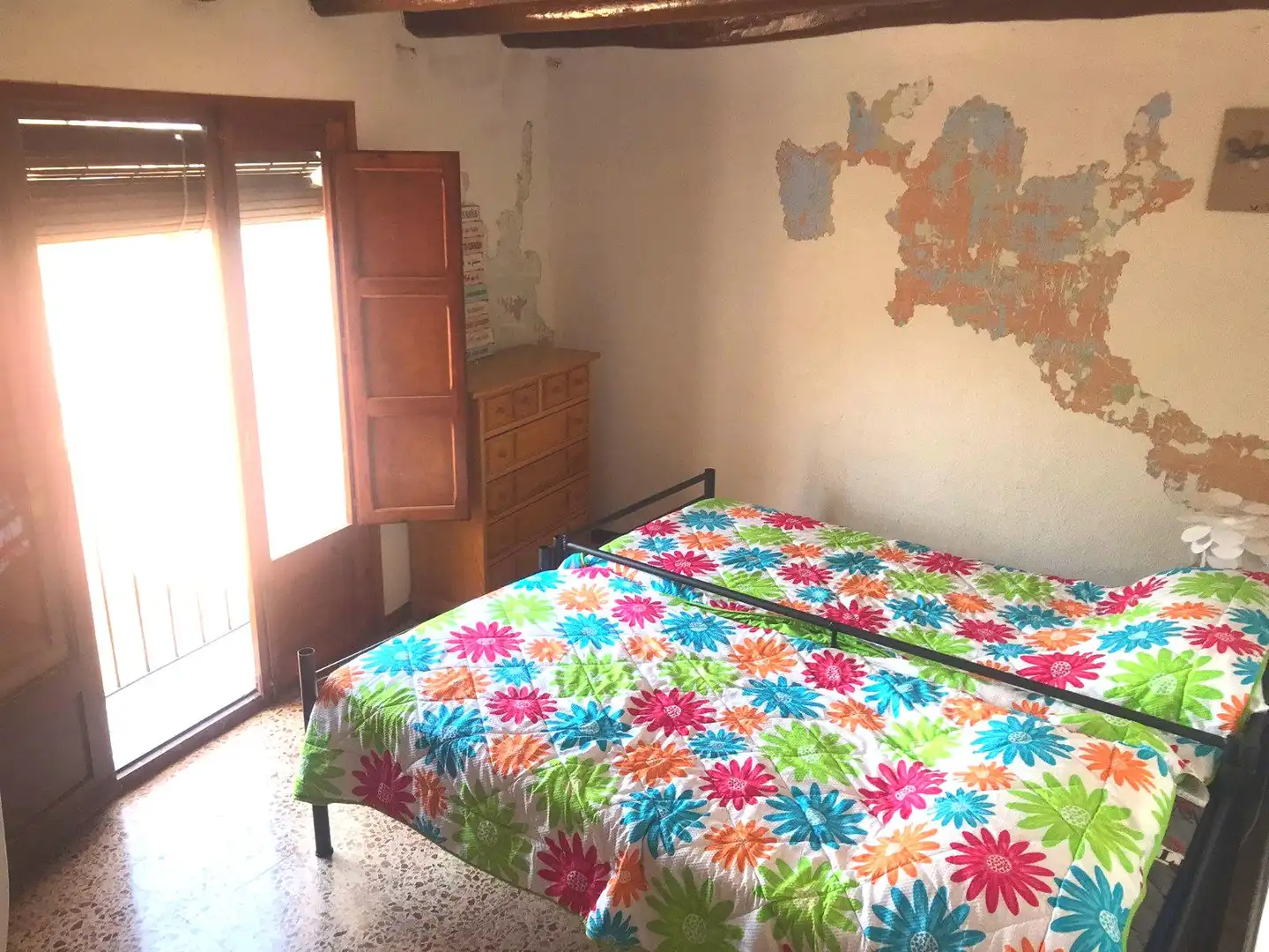 Habitación de Finca rústica en venta en Laluenga con Terraza, Amueblado y Balcón