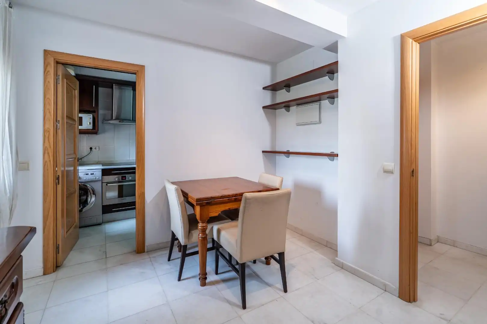 Kitchen of Flat for rent in Sevilla  with Air Conditioner, Heating and Furnished