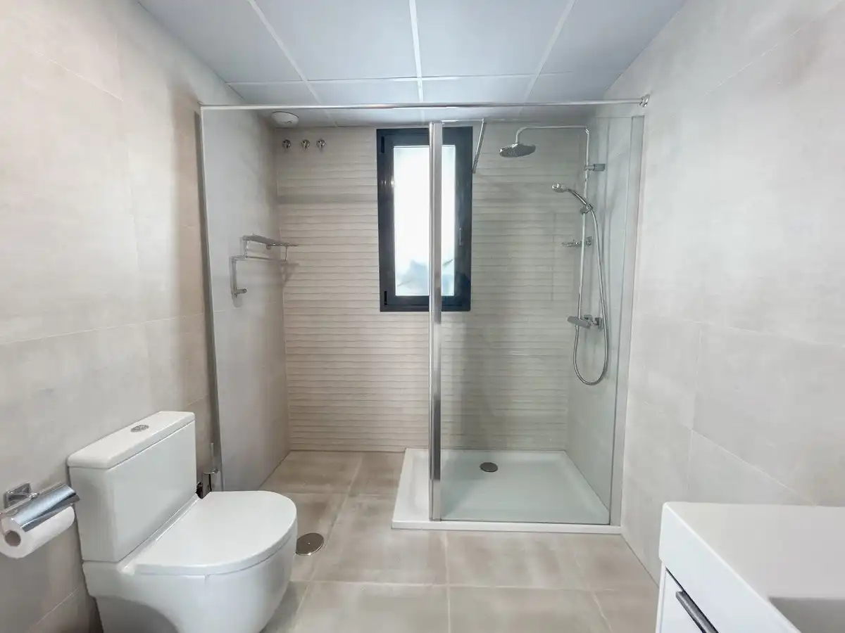 Bany de Pis en venda en Marbella amb Terrassa i Piscina