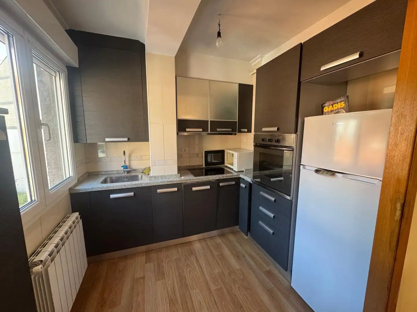 Küche von Wohnung zum Verkauf in Ponferrada mit Heizung, Abstellraum und Balkon