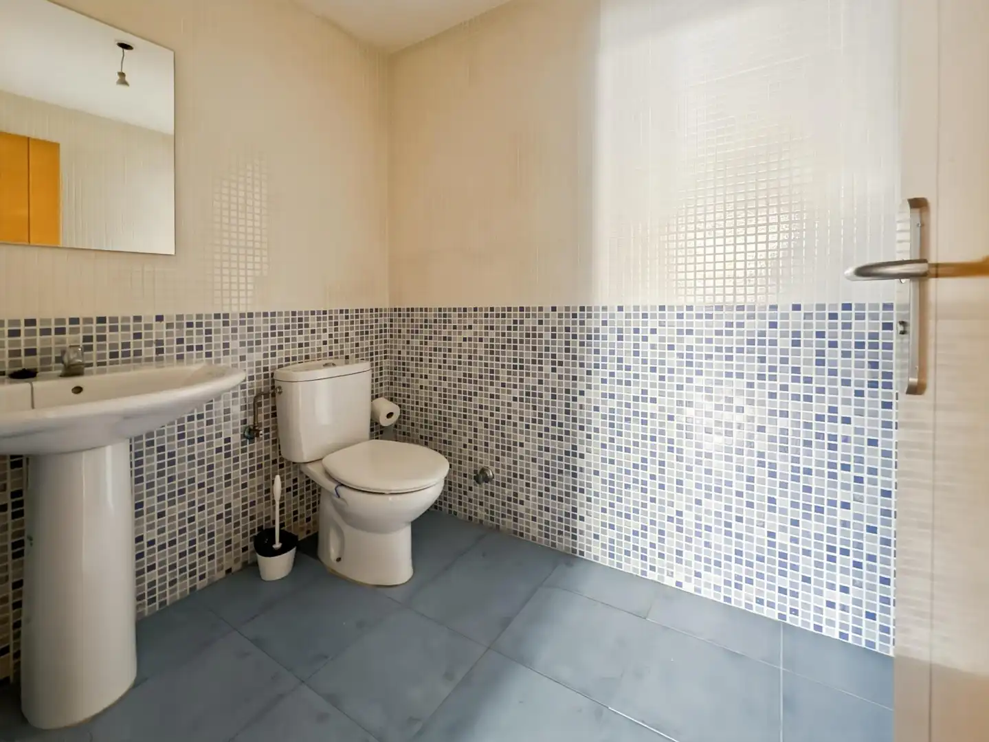 Bathroom of Office for rent in Castellón de la Plana / Castelló de la Plana