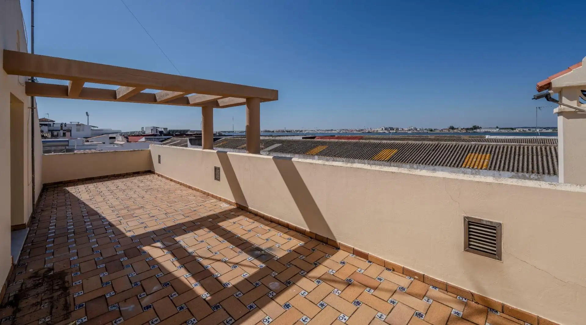 Casa amb terrassa en venda a Calle Calle Punta Umbría, imagen 28