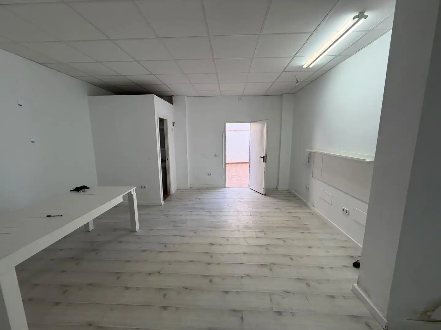 Gewerbefläche zur Miete in Avenida Pins 86D, imagen 11