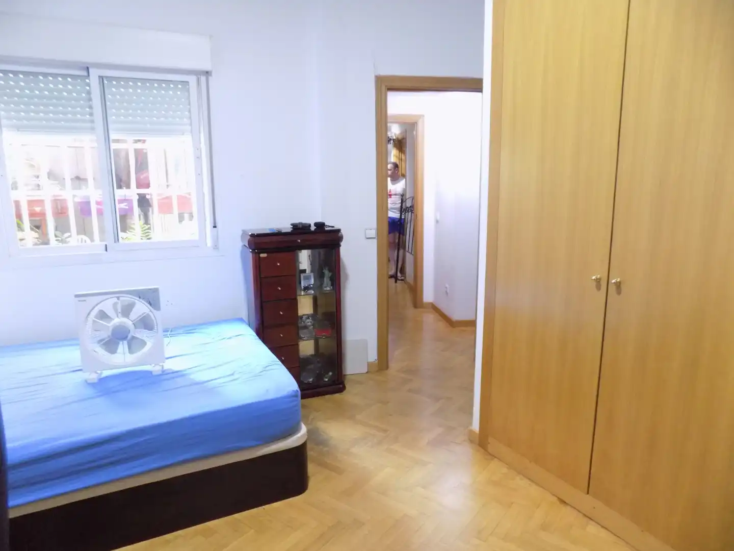 Dormitori de Pis en venda en Madrid amb Calefacció, Parquet i Moblat