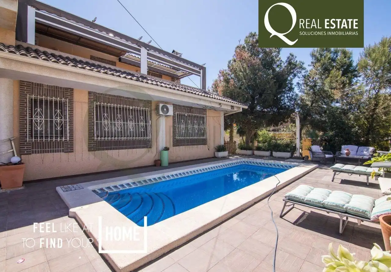 Exterior view of Houses for sale in San Vicente del Raspeig / Sant Vicent del Raspeig  with Heating, Private garden and Terrace