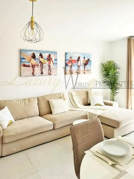 Apartament amb piscina en venda a Cataluña