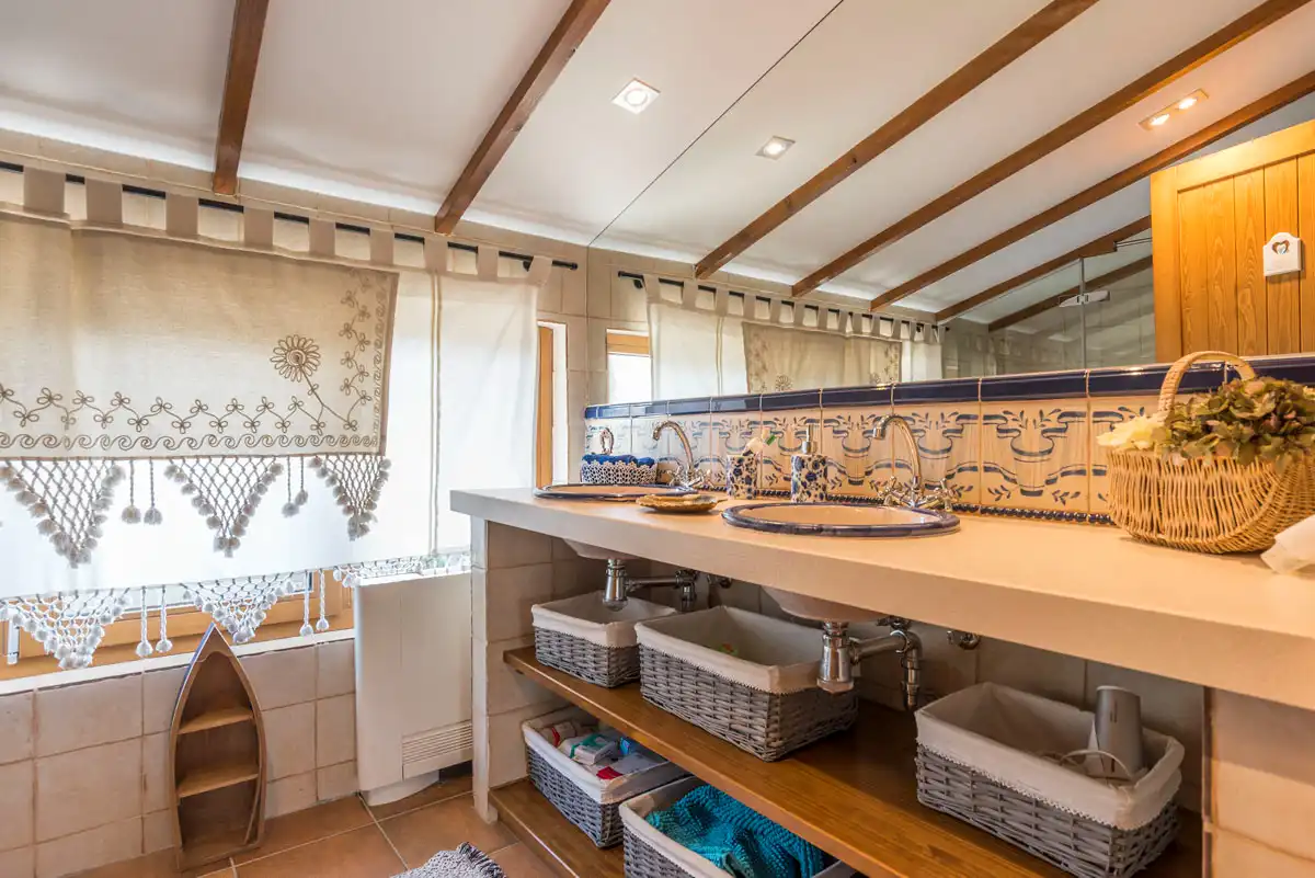 Baño de Casa o chalet en venta en Sacedón con Aire acondicionado, Calefacción y Jardín privado