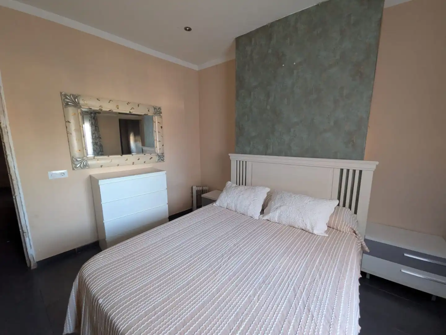 Bedroom of Flat for sale in Benacazón  with Air Conditioner, Heating and Terrace