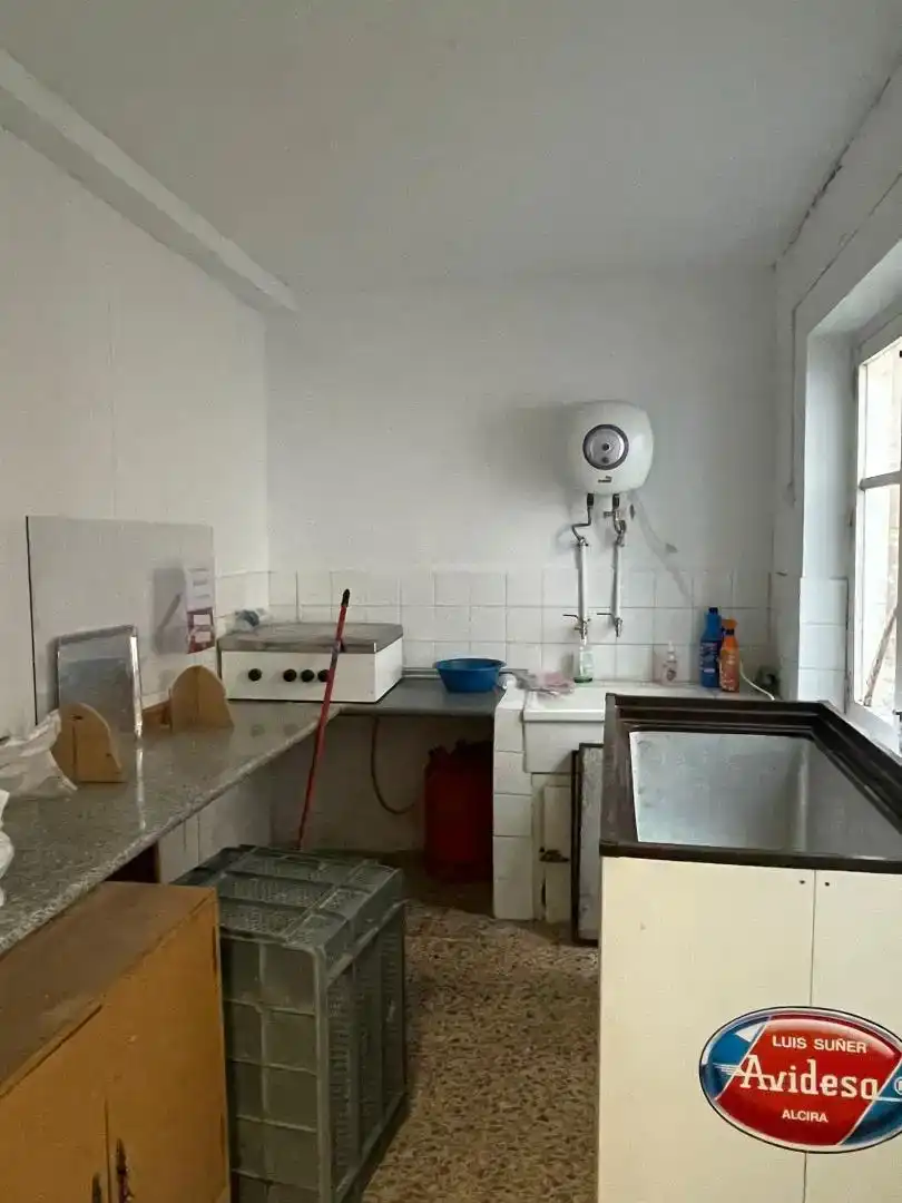 Cuina de Local en venda en Villada amb Aire condicionat