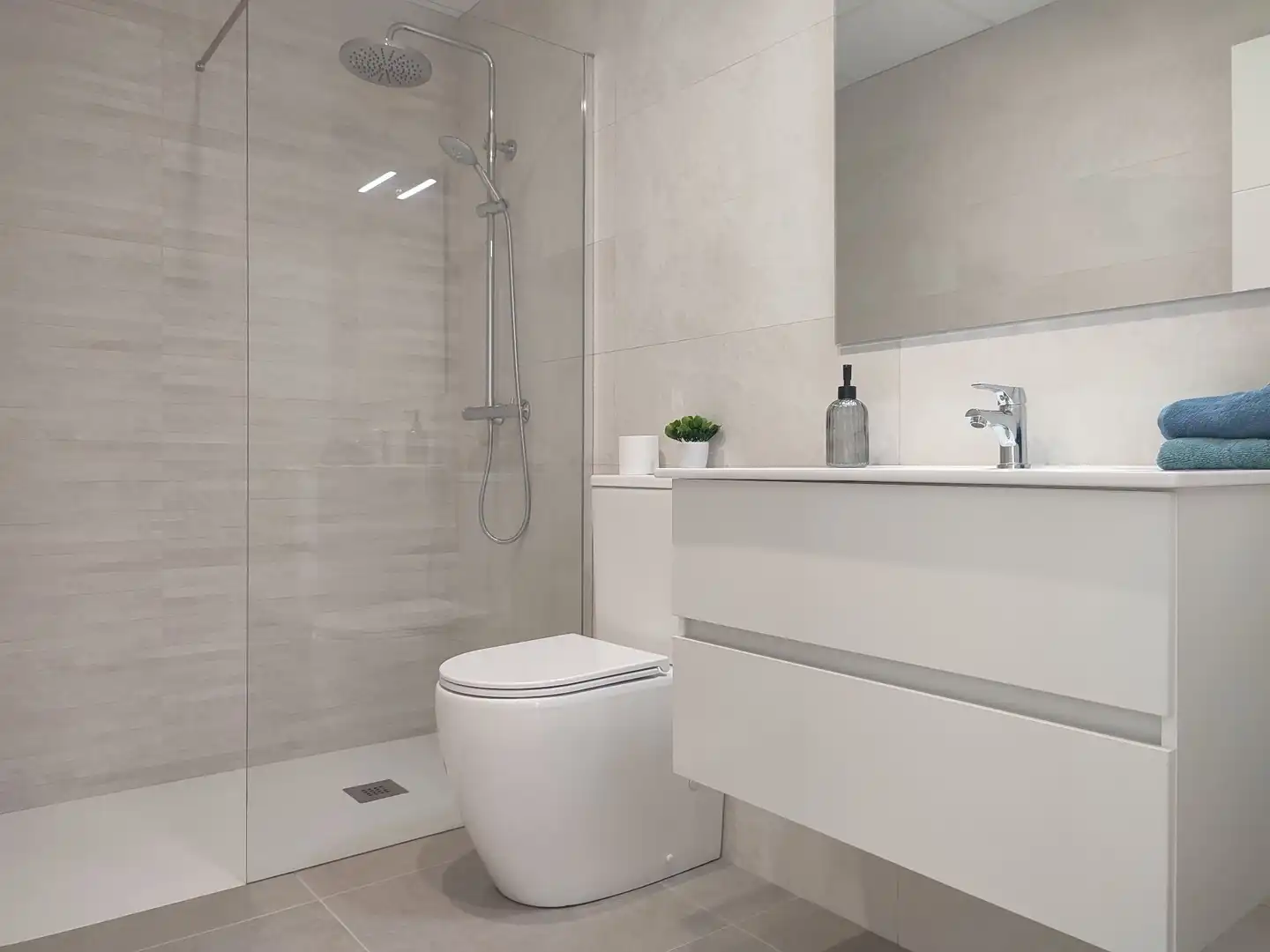 Bathroom of Houses for sale in Torre-Pacheco  with Air Conditioner, Terrace and Swimming Pool