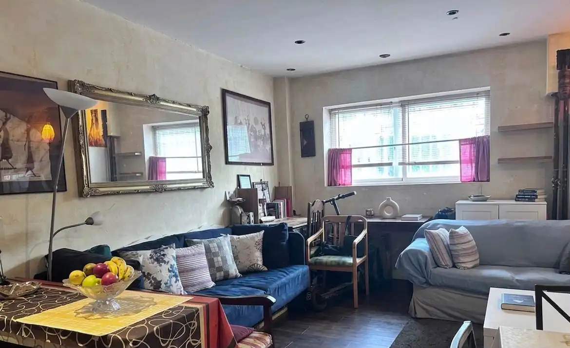 Wohnzimmer von Wohnung zum Verkauf in Madrid mit Klimaanlage