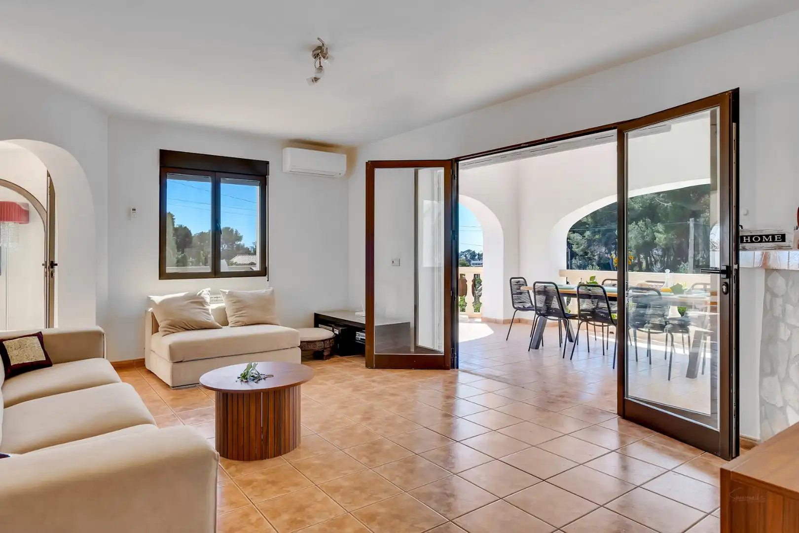 Wohnzimmer von Haus oder Chalet zum Verkauf in Moraira mit Klimaanlage
