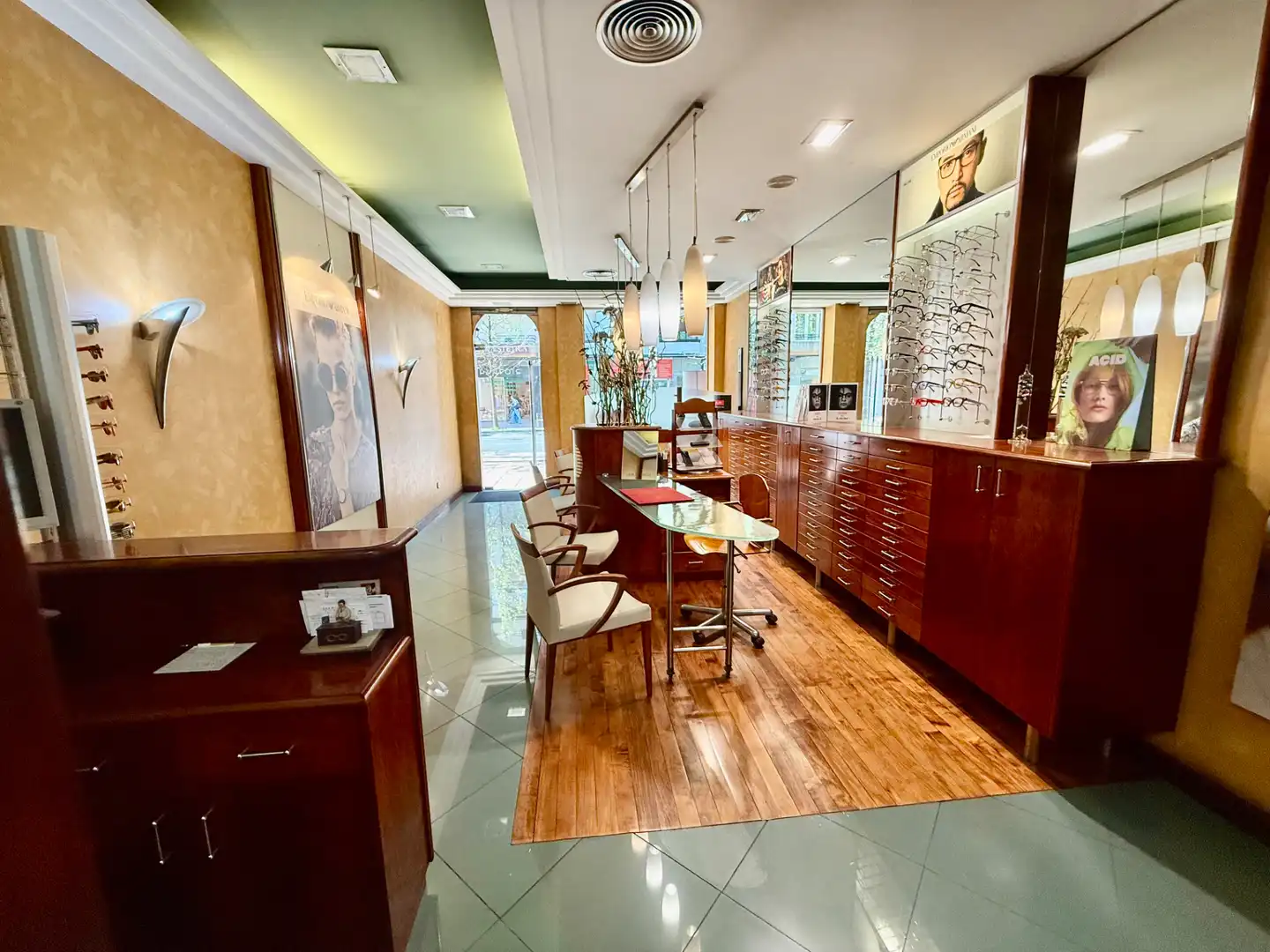 Business premises to rent in Colon Ibilbidea, imagen 3