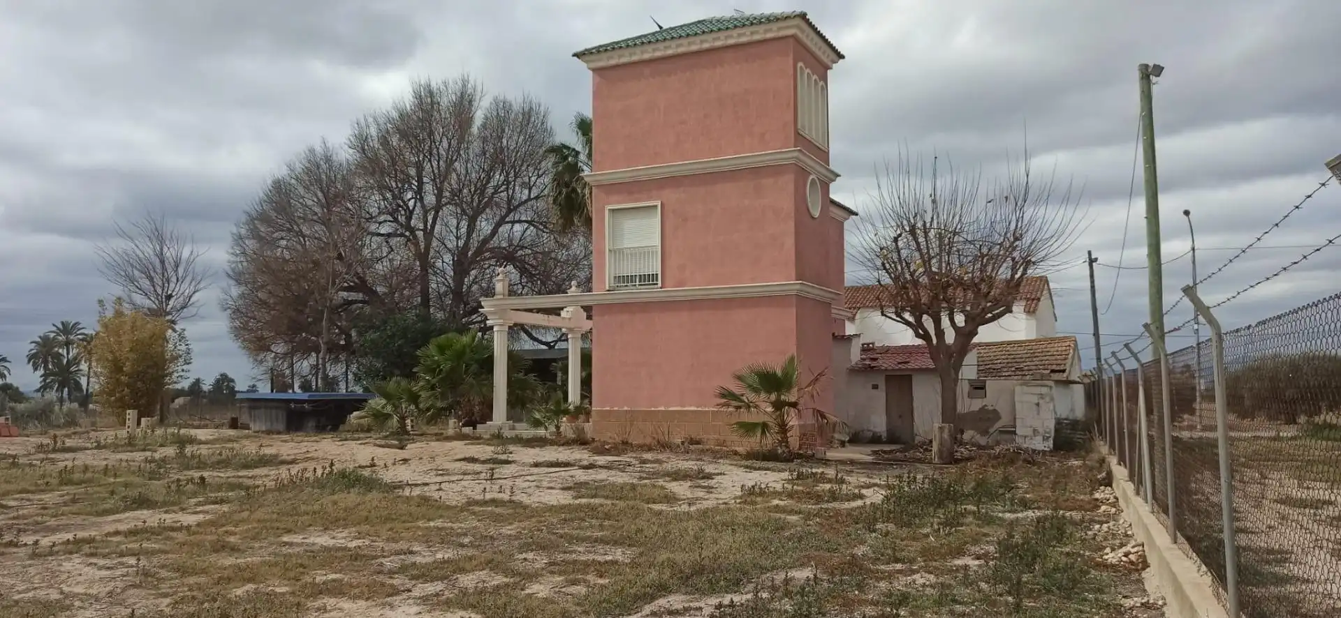 Vista exterior de Casa o chalet en venta en Elche / Elx