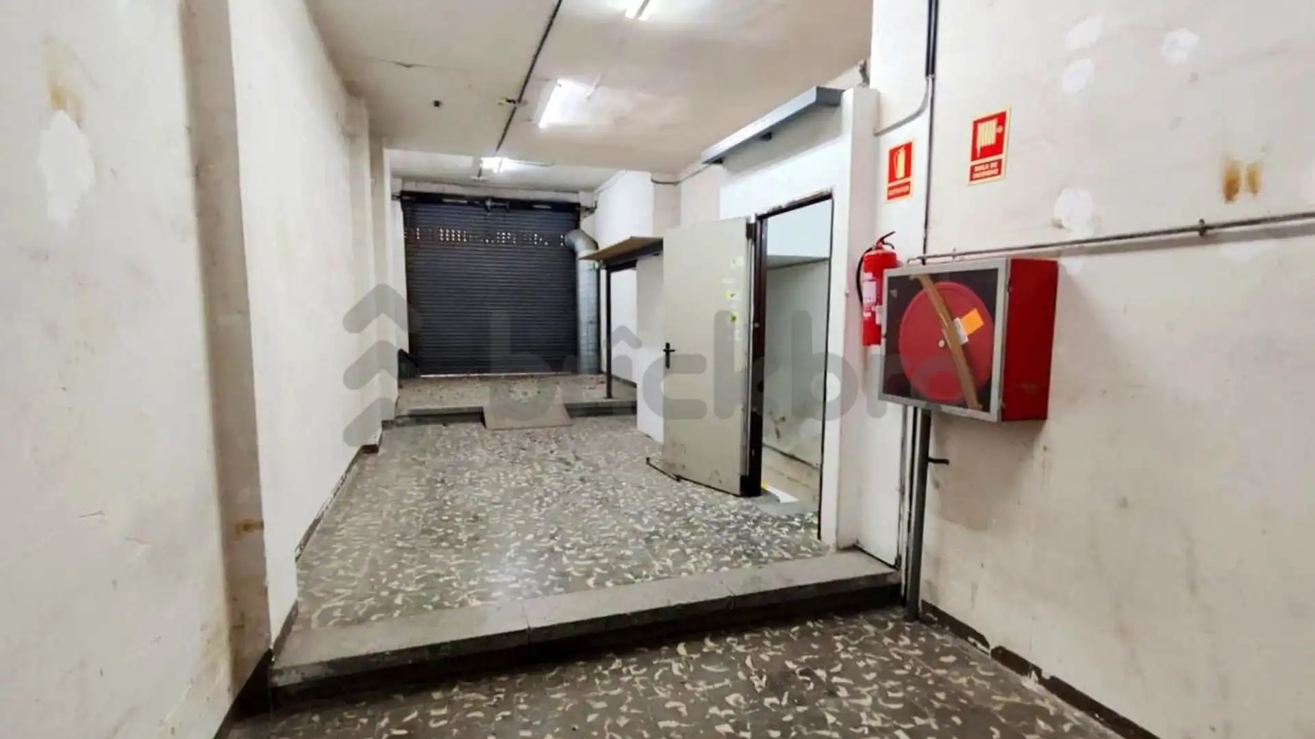 Premises for sale in  Barcelona Capital