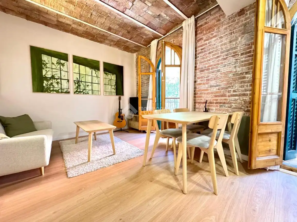 Piso en venta en Carrer d'Elkano