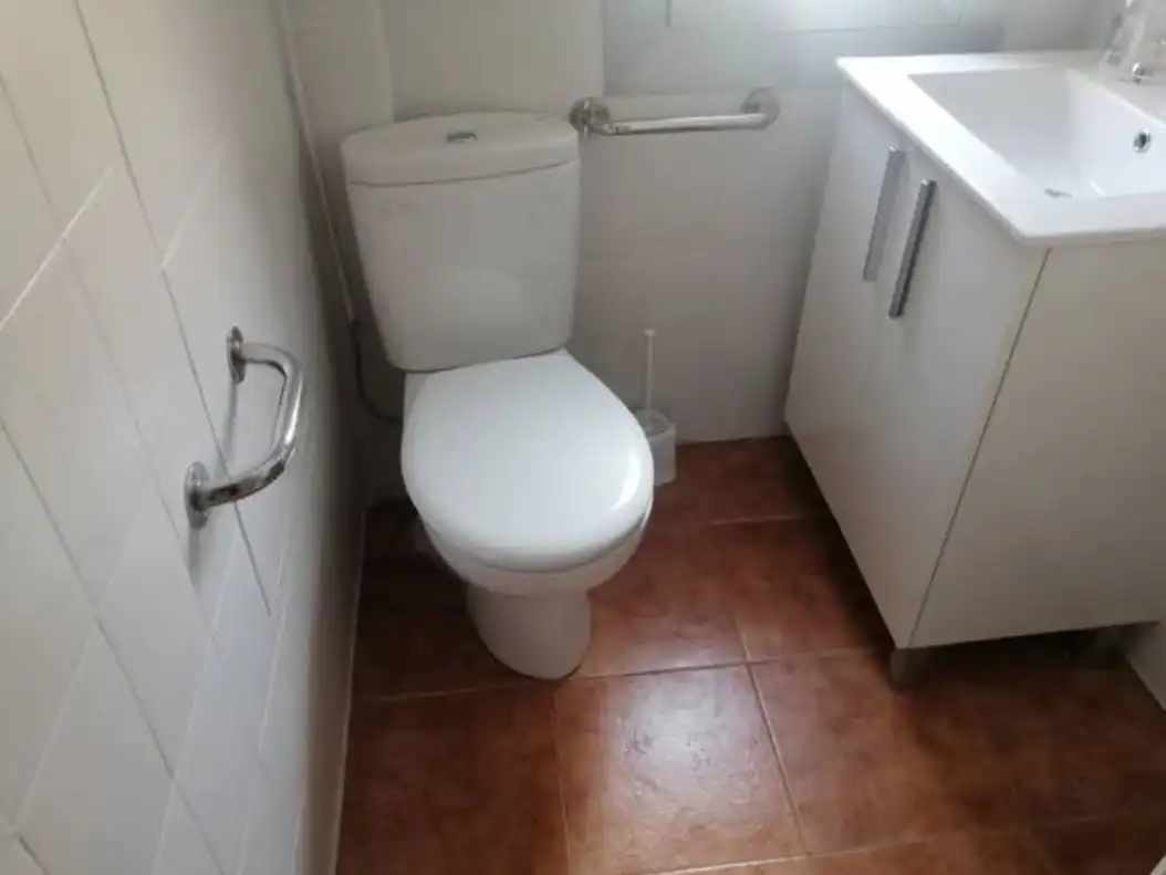 Badezimmer von Wohnung zur Miete in Ibi, Alicante