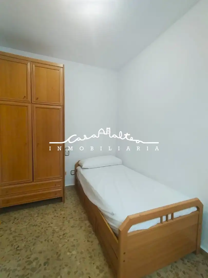 Schlafzimmer von Wohnungen zur Miete in Altea mit Terrasse und Möbliert